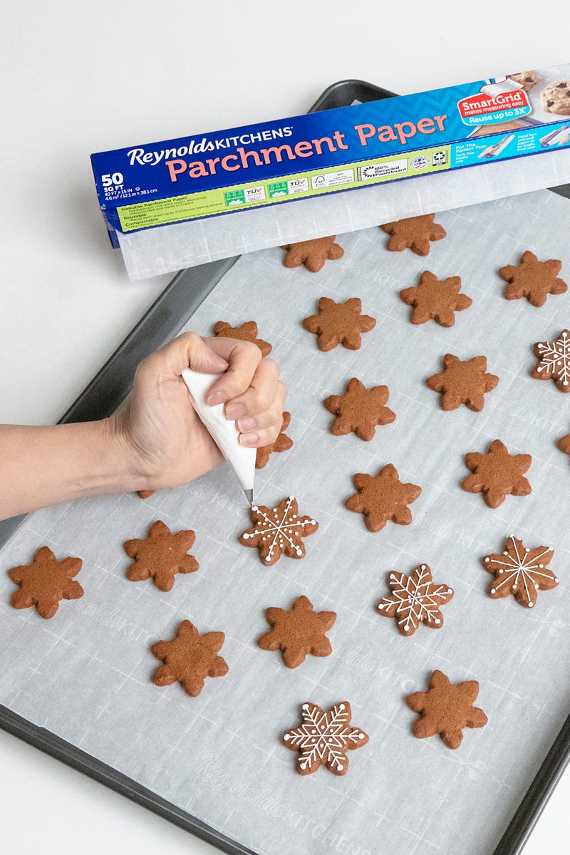 Making gingerbread snowflakes