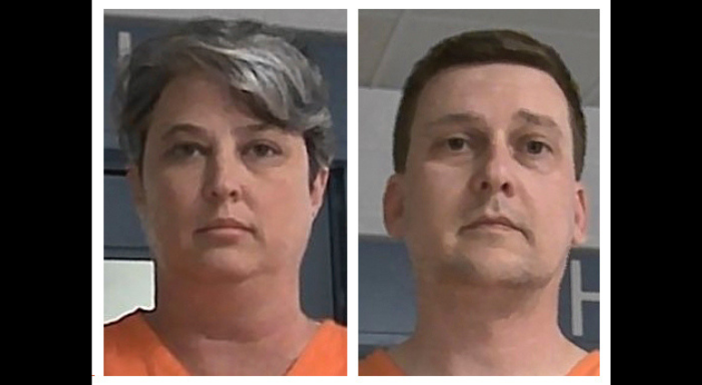 Maryland couple plead guilty in submarine secrets sale case