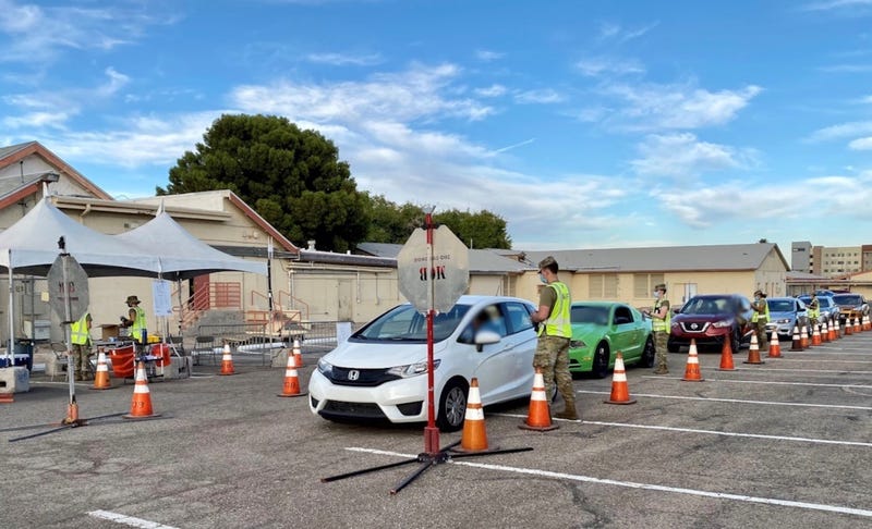 Drivers lined up to get Covid-19 tests