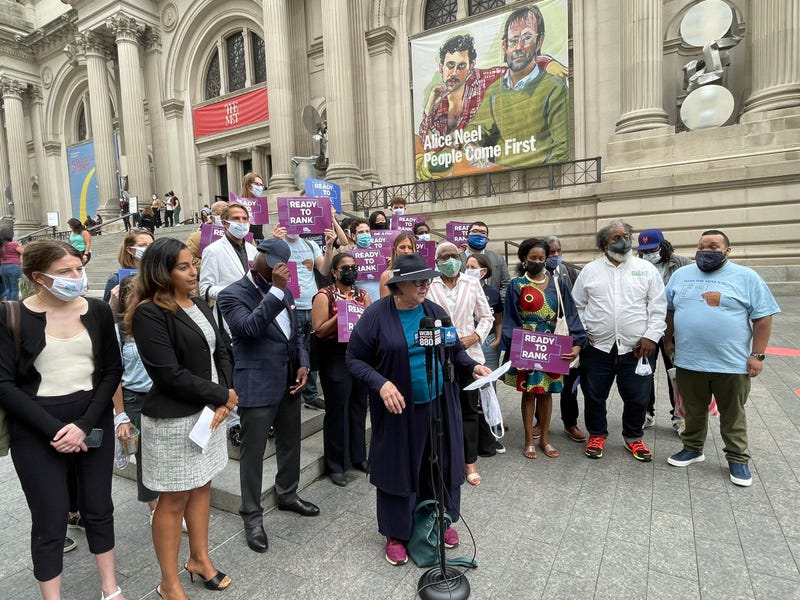 Met Museum Voting