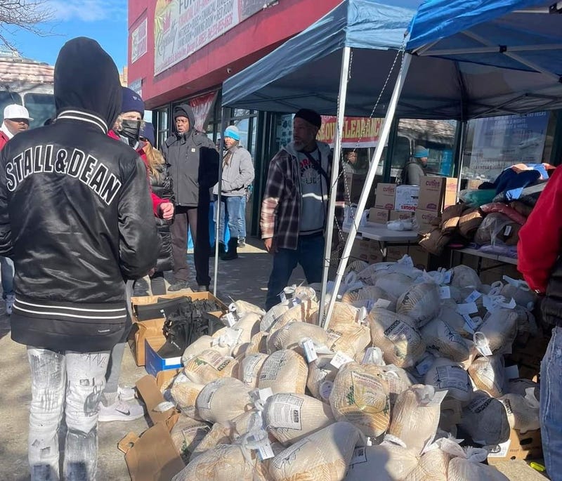Englewood turkey drive