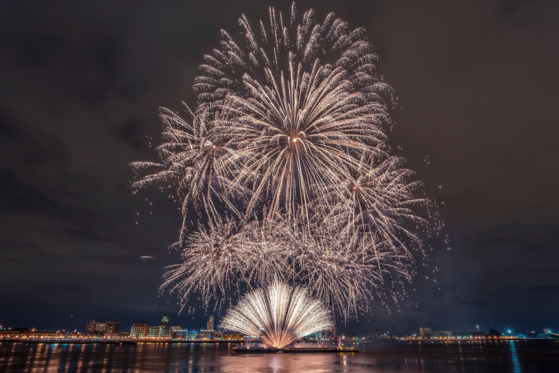 Kickoff-to-Summer Fireworks Show