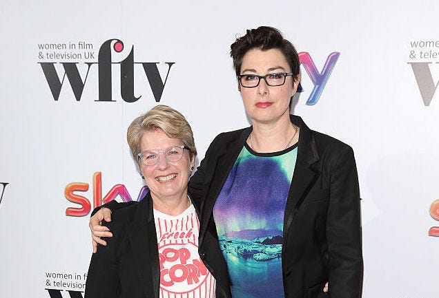 Sandi Toksvig, Sue Perkins
