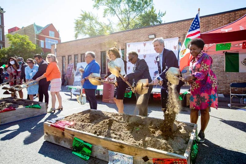 Mayor Lightfoot and Sigcho-Lopez get on same page to combat gentrification