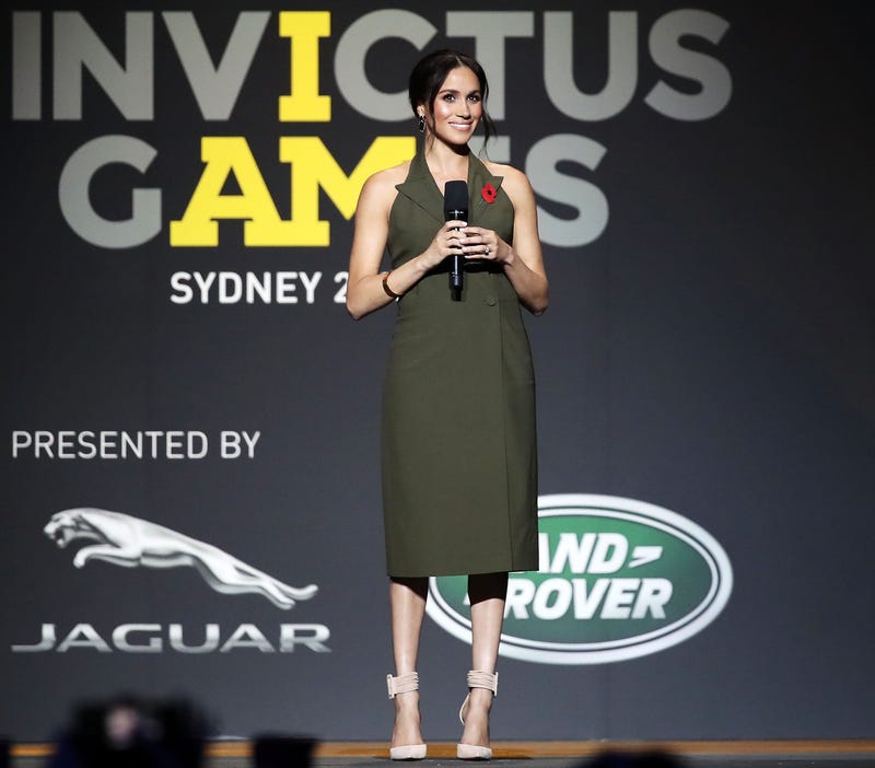 Meghan, Duchess of Sussex speaks on stage during the 2018 Invictus Games Closing Ceremony at Qudos Bank Arena on October 27, 2018 in Sydney, Australia