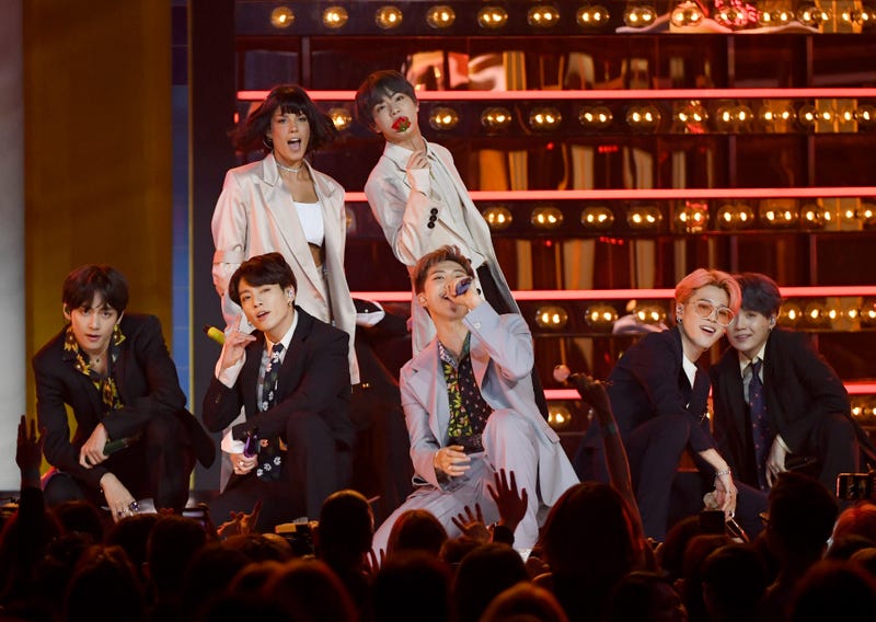 BTS Halsey