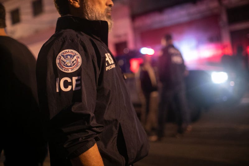 agente de ICE