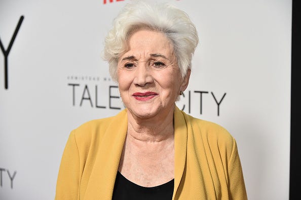 'Moonstruck' star Olympia Dukakis dies at 89