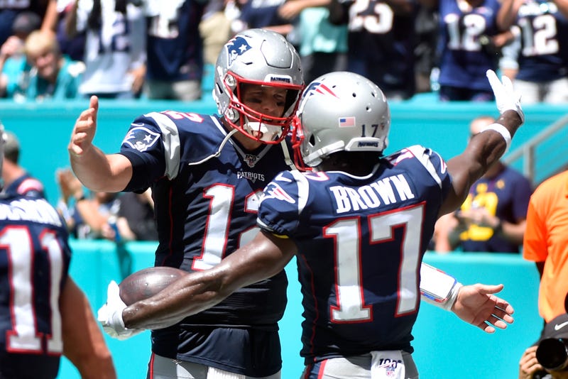 Tom Brady and Antonio Brown connected for a touchdown in their first game together.