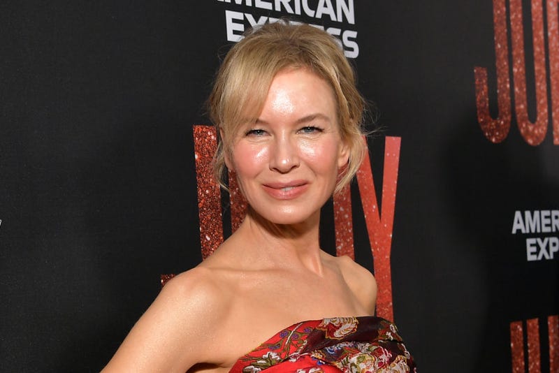 renee zellweger at the premiere of her new film judy