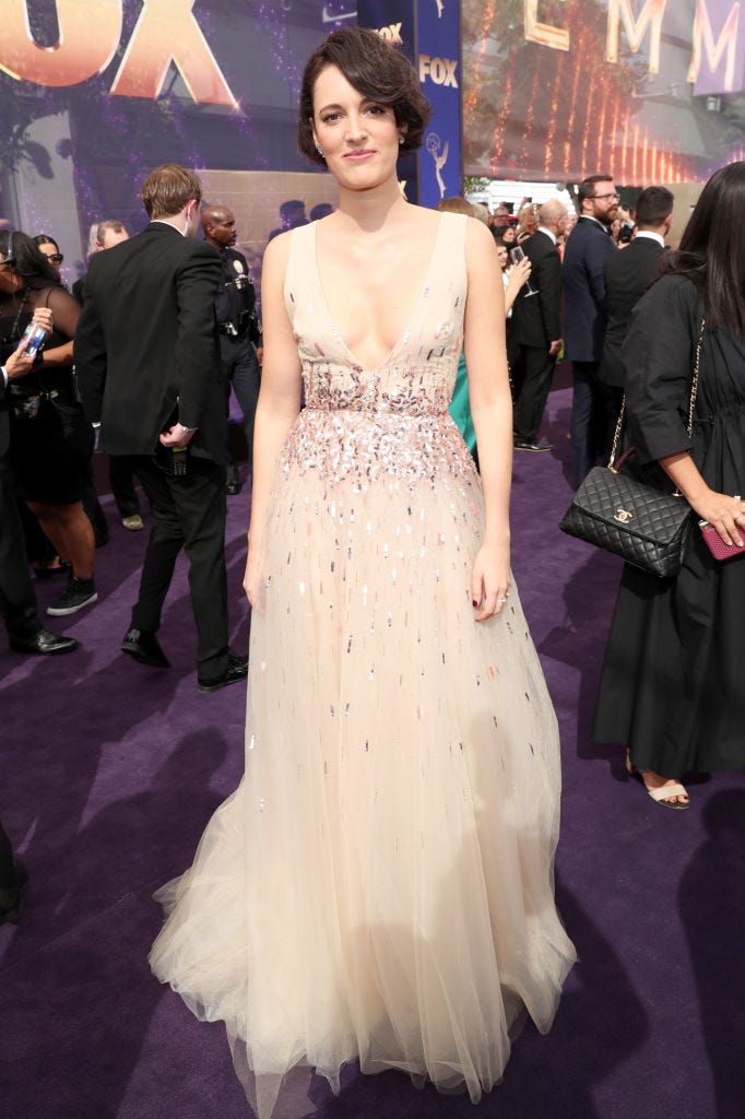 phoebe waller-bridge arrives to the 2019 emmy awards