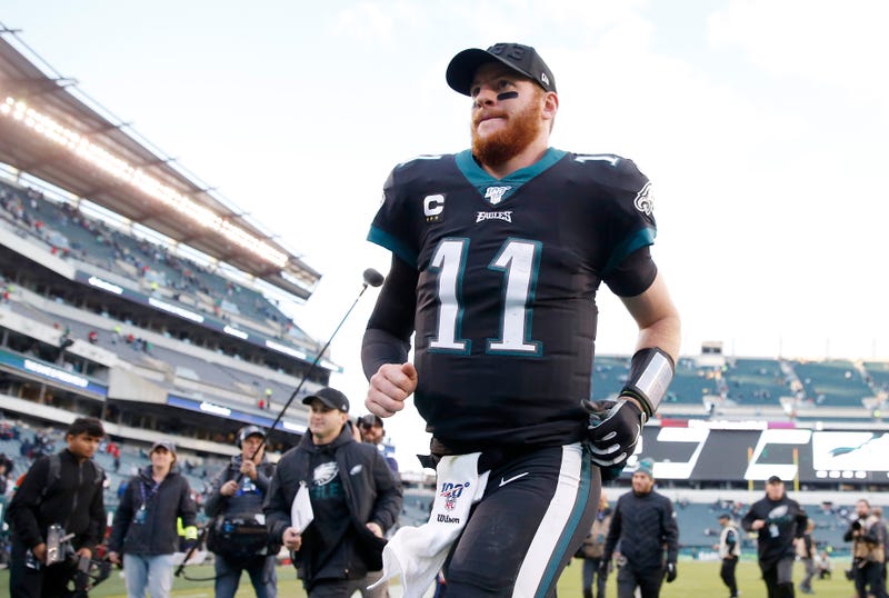Carson Wentz and the Eagles are 5-4.