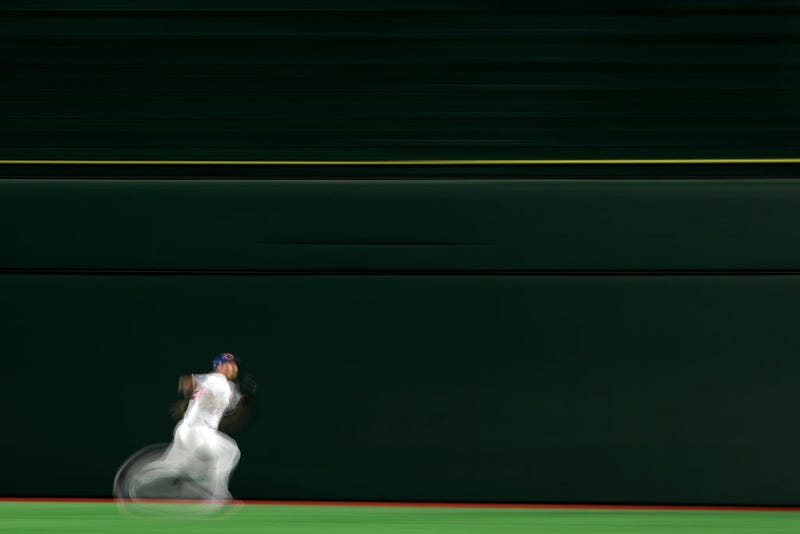 Outfielder Lin Che-Hsuan