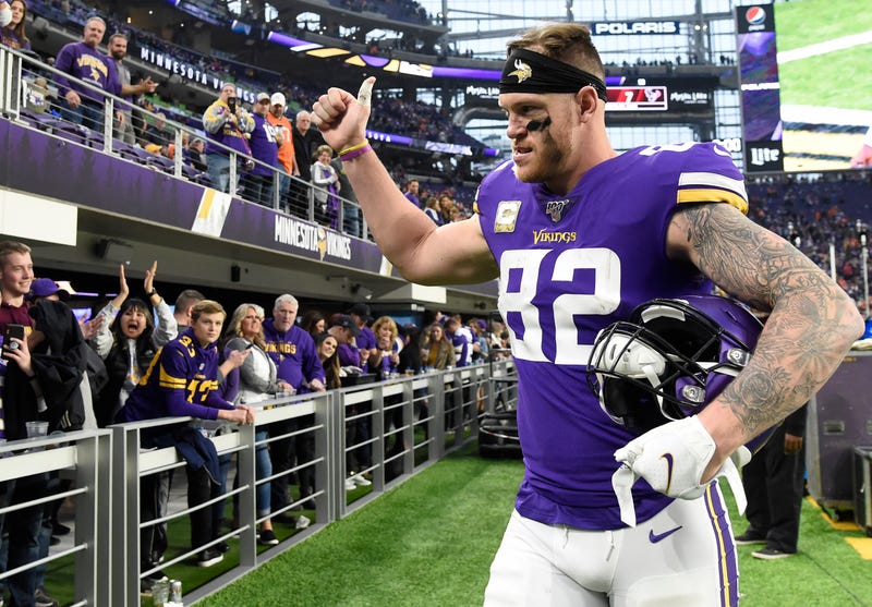 Vikings bid farewell to TE Kyle Rudolph