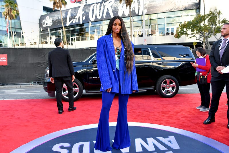 ciara at 2019 ama awards