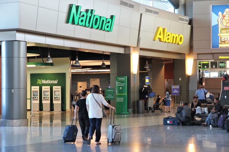 Rental cars: Few and far between for vacationers