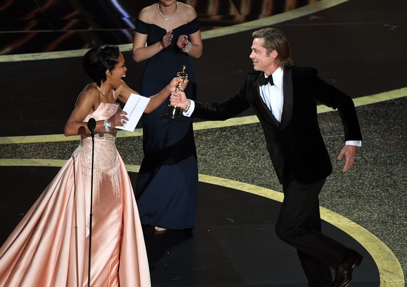 brad pitt accepts award at 2020 oscars