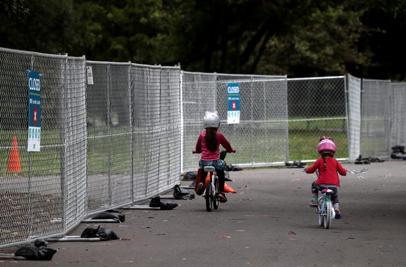 San Francisco’s Board of Supervisors is throwing its weight behind the idea of a car-free thoroughfare through Golden Gate Park.