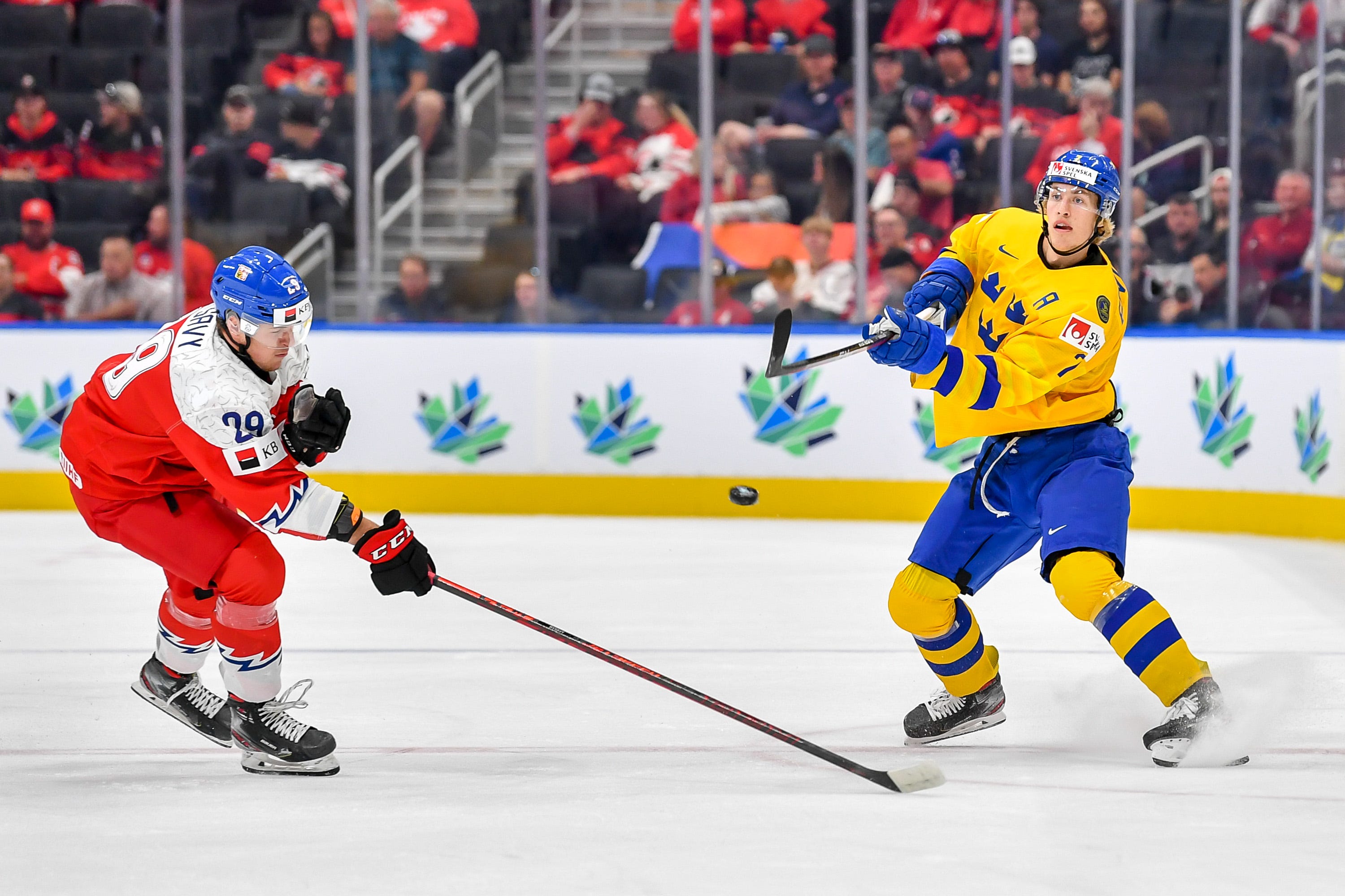 simon-edvinsson-has-good-chance-to-make-red-wings-roster