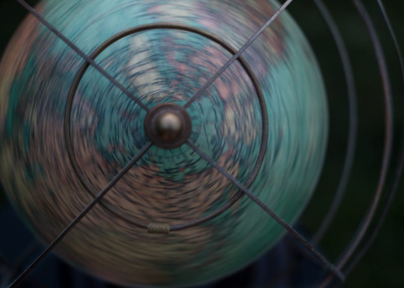 Globe spinning.
