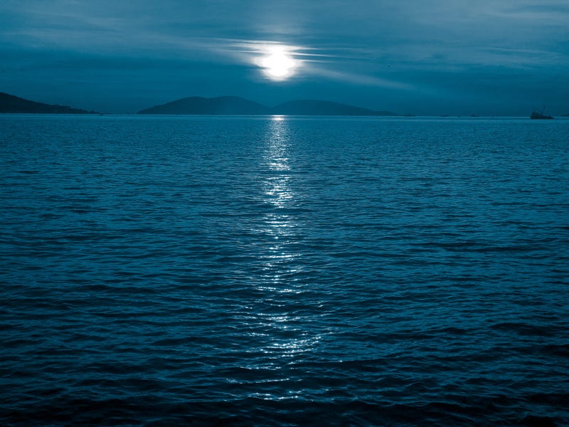 luna y mar
