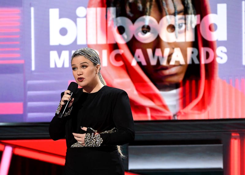 Kelly Clarkson Billboard Music Awards