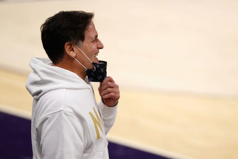 llas Mavericks owner, Mark Cuban reacts to players during warm-ups to the NBA game against the Phoenix Suns at PHX Arena on December 23, 2020 in Phoenix, Arizona.