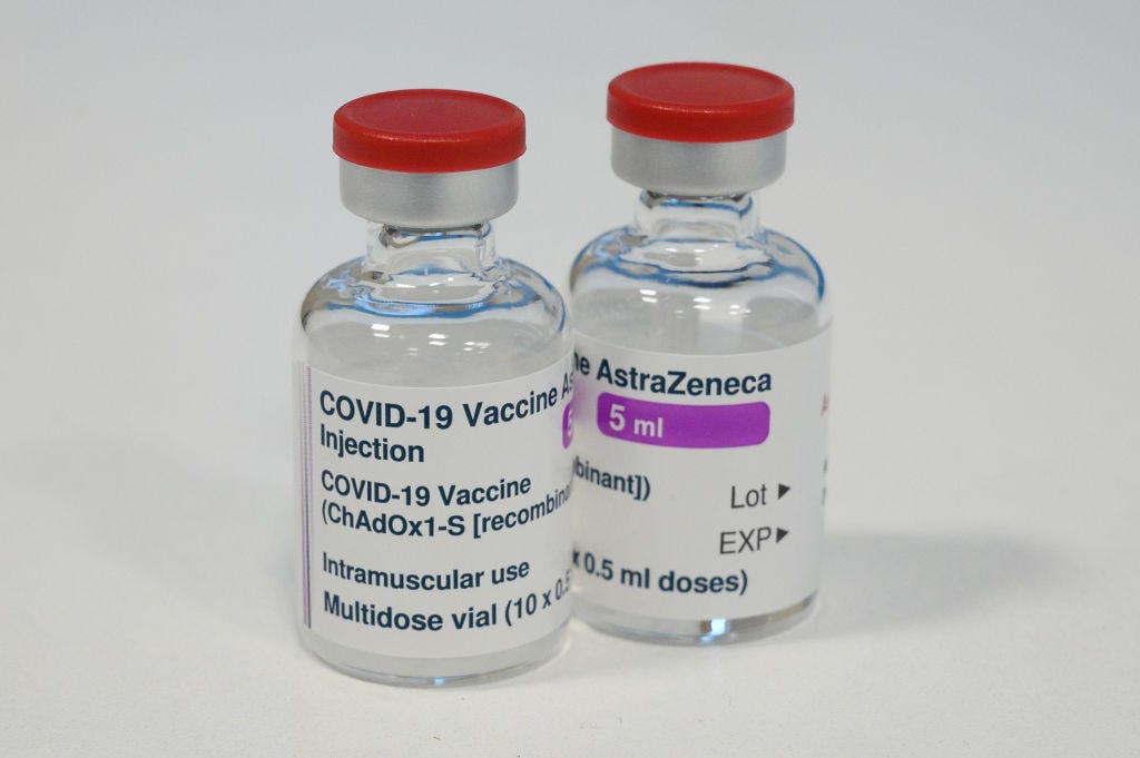 Vacuna de COVID-19 de AstraZeneca tiene efectividad de 79%