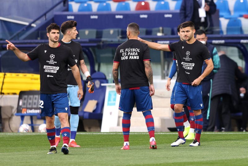 Players of Levante wear protest t-shirts against the European Super League prior to the La Liga Santander match between Levante UD and Sevilla FC at Ciutat de Valencia Stadium on April 21, 2021 in Valencia, Spain.