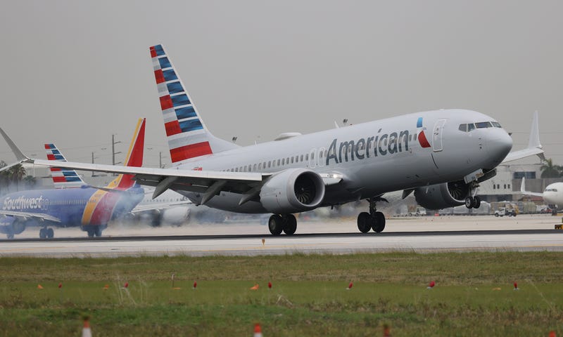 American Airlines plane