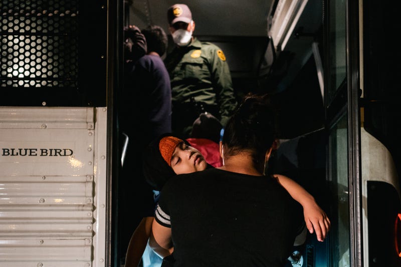 Inmigrantes de Texas a Nyc