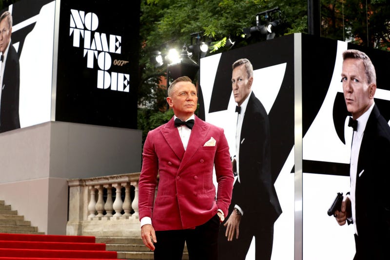 Daniel Craig attends the World Premiere of "NO TIME TO DIE" at the Royal Albert Hall on September 28, 2021 in London, England