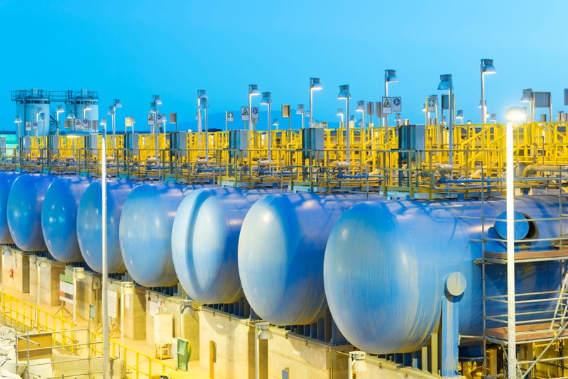 With no end in sight to California's drought, one East Bay city is moving forward with plans for the region's first desalination plan .