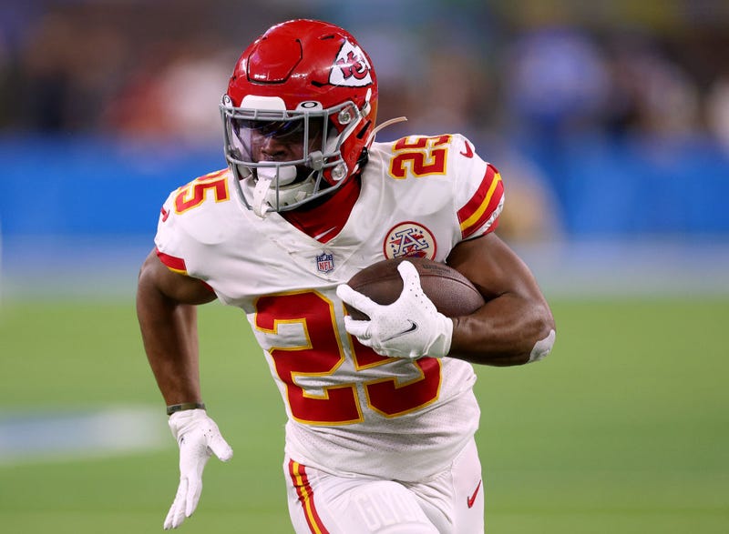 Clyde Edwards-Helaire #25 of the Kansas City Chiefs