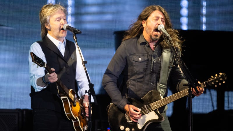Paul McCartney and Dave Grohl