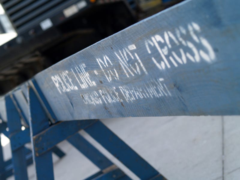 Chicago police barricade