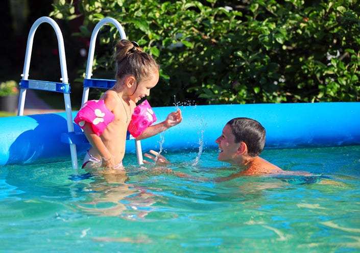 above ground swimming pool