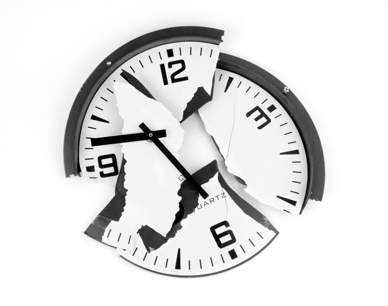 Broken clock