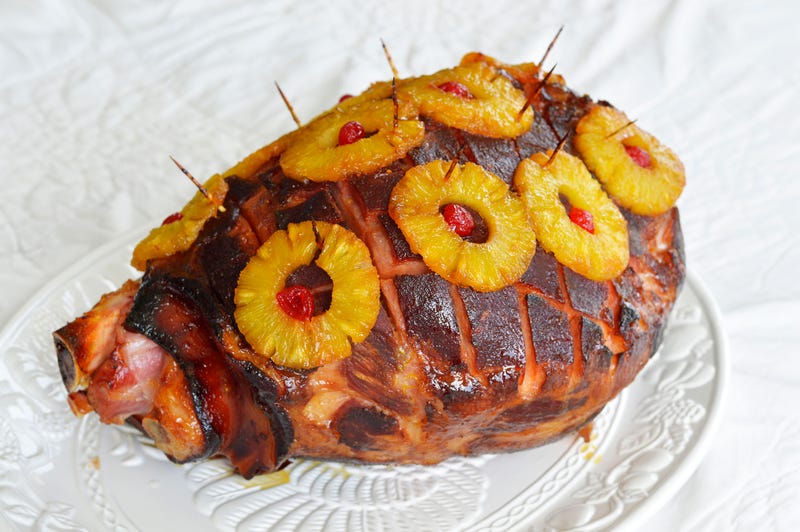 holiday ham with pineapples