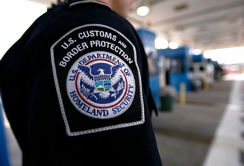 Customs and Border Protection officer at Peace Bridge in Buffalo(Photo by Robert Nickelsberg/Getty Images)