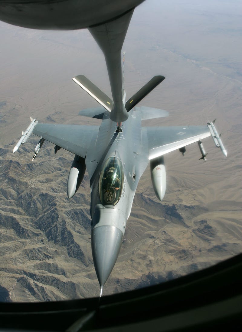 An F-16C Fighting Falcon from the Arizona Air National Guard