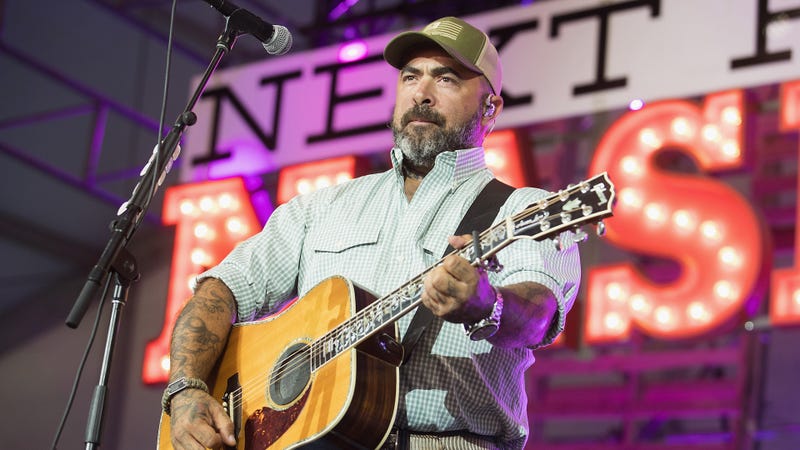 Aaron Lewis
