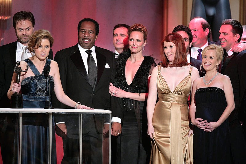 L-R) Rainn Wilson, Jenna Fischer, Leslie David Baker, Melora Hardin, Steve Carell and Kate Flannery accept the Outstanding Performance by an Ensemble in a Comedy Series for "The Office" onstage during the 14th annual Screen Actors Guild awards.
