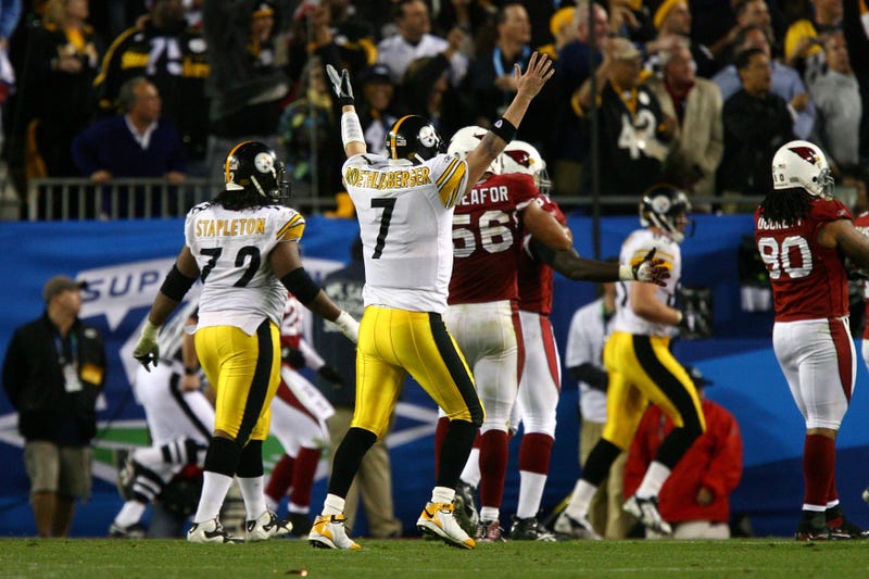 Ben Roethlisberger celebrating the Steelers' go-ahead touchdown in Super Bowl XLIII
