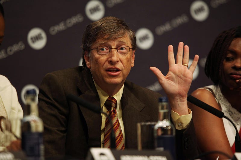 bill gates makes pledging motion