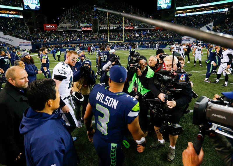 Carson Wentz and Russell Wilson have had very different seasons in 2019.