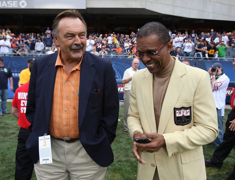 KU mourns the loss of a Jayhawk football legend