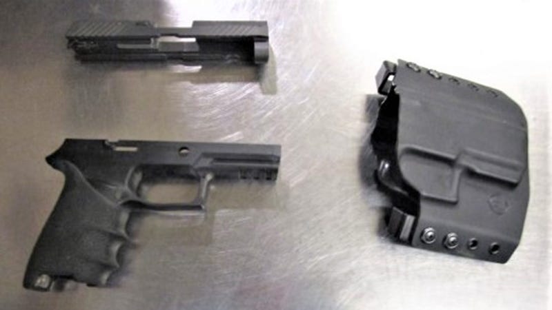 Unloaded 9mm handgun found at Pittsburgh International Airport