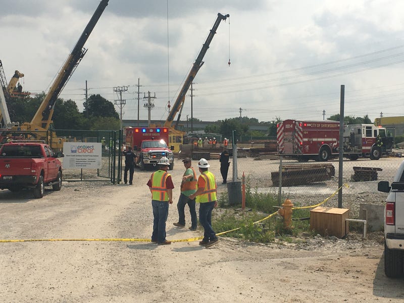sewer workers trapped
