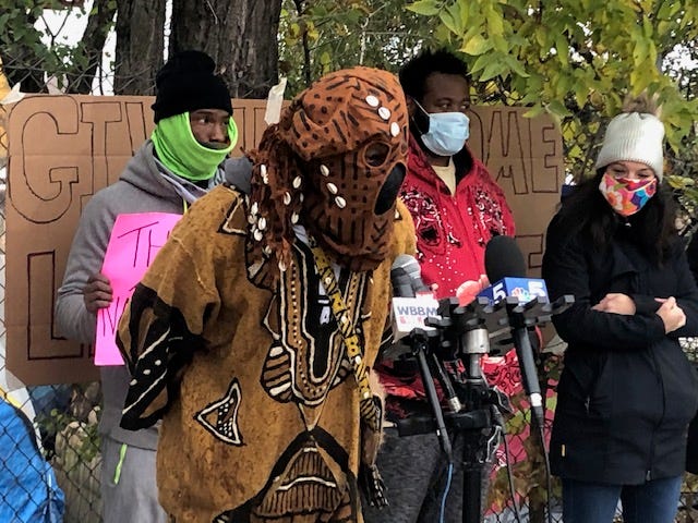 A long-time resident who goes by Jamaica said, “We want to send a message to the Governor and Mayor. What they are trying to do is not fair."